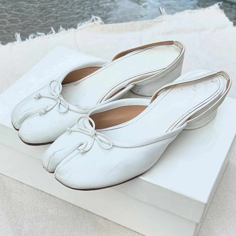Maison Martin Margiela White Tabi Slingback Heels